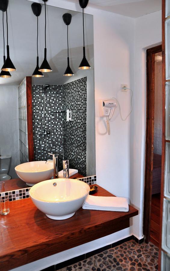 Rova Hotel أنتاناناريفو المظهر الخارجي الصورة