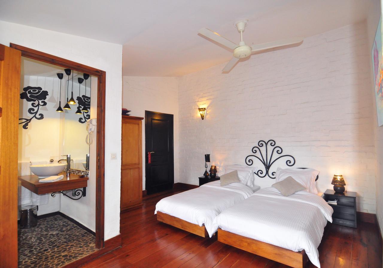 Rova Hotel أنتاناناريفو المظهر الخارجي الصورة